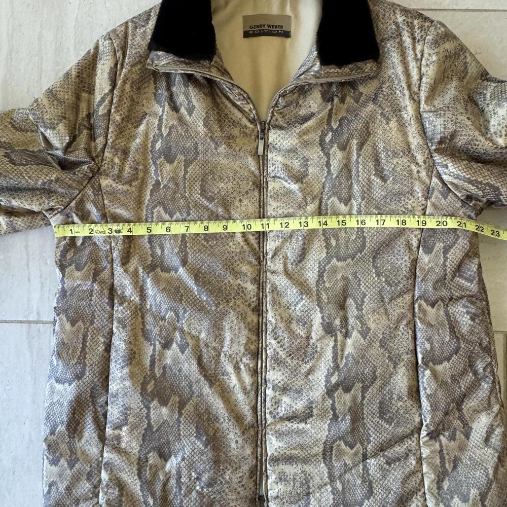 Gerry Weber Edition Chic Python Print Jacket Size… - image 6